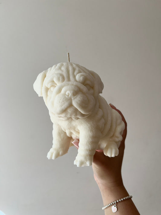 Classiicollection's handcrafted bulldog scented candles, front picture