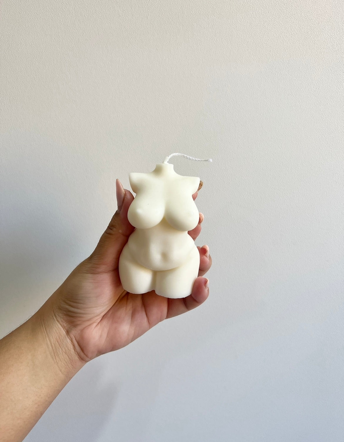 ‘Her’ Curvy body candle