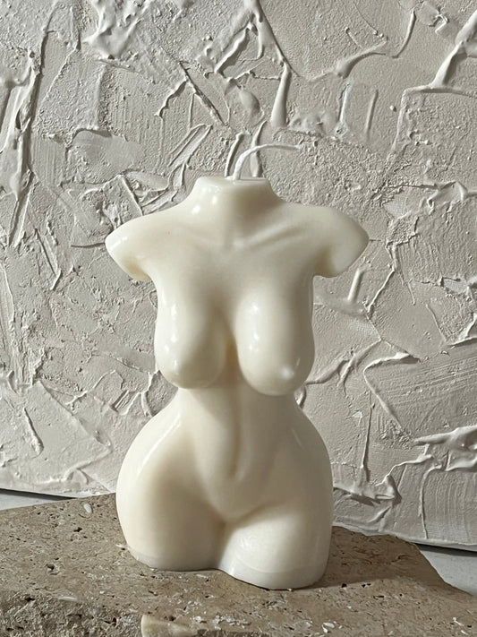 Classiicollection's handcrafted body candles, front picture