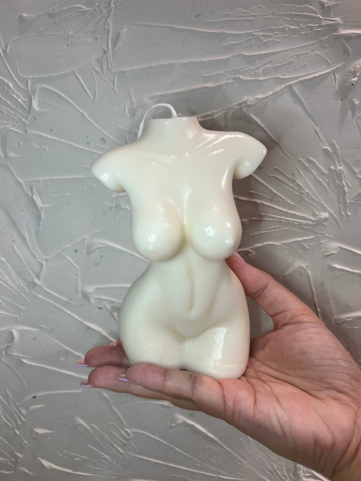 Classiicollection's handcrafted body candles, front picture