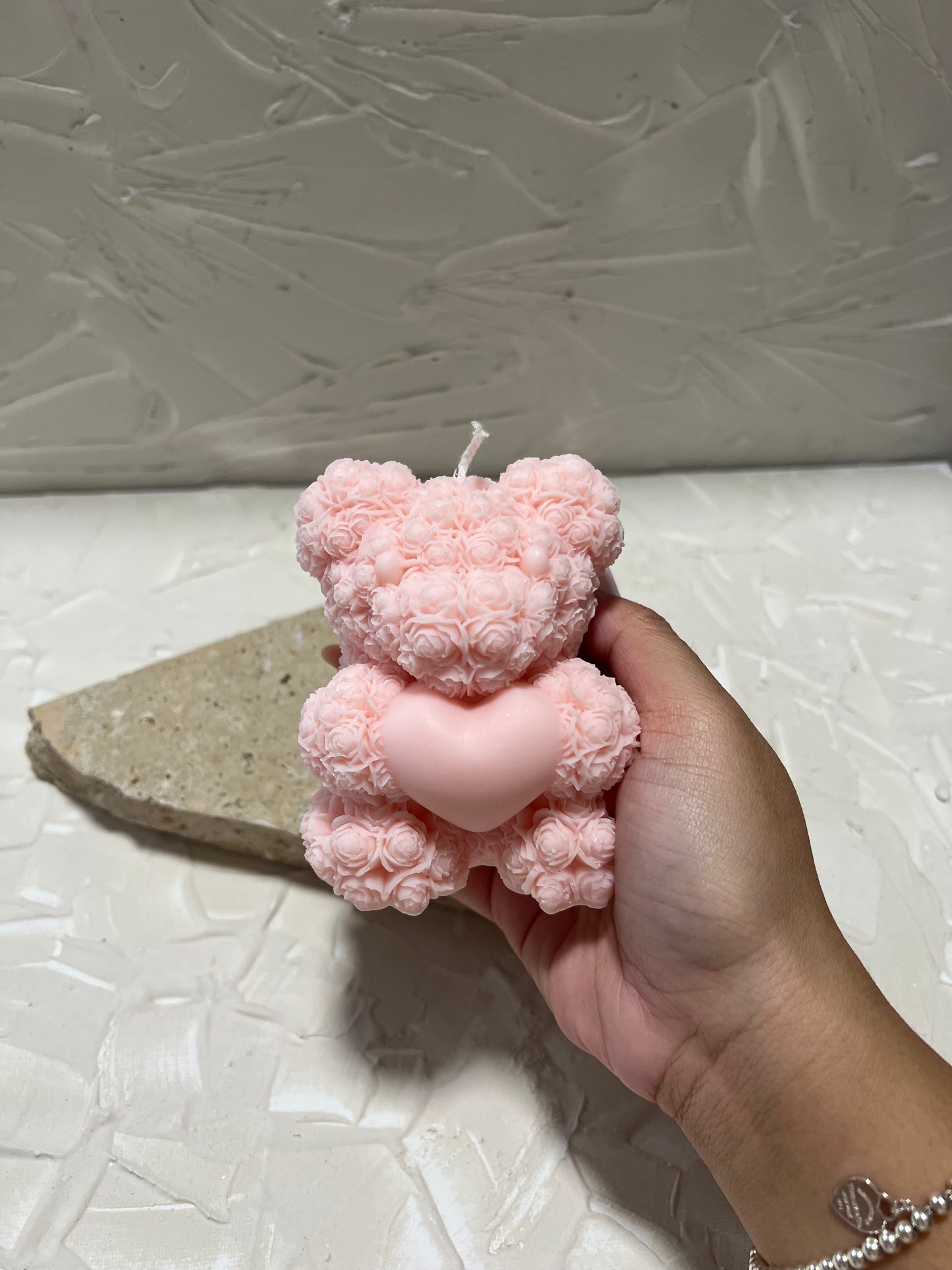 Classiicollection's handcrafted rose bear, front picture