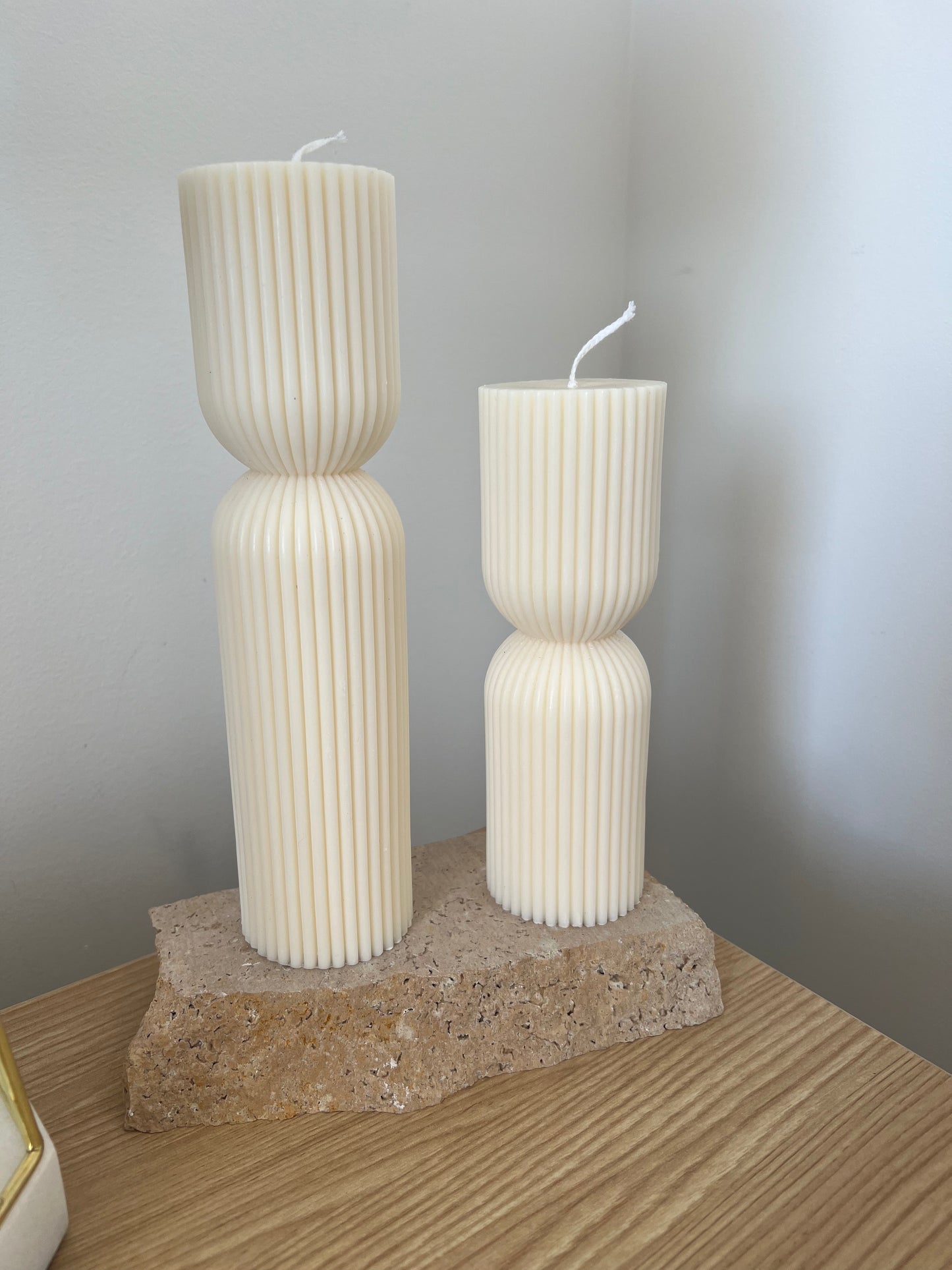 Classiicollection's handcrafted hourglass candles, front picture