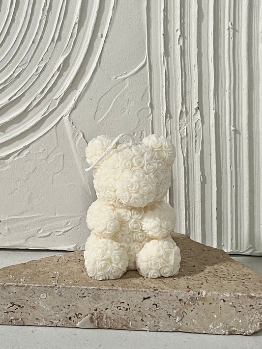 Classiicollection's handcrafted rose bear, front picture